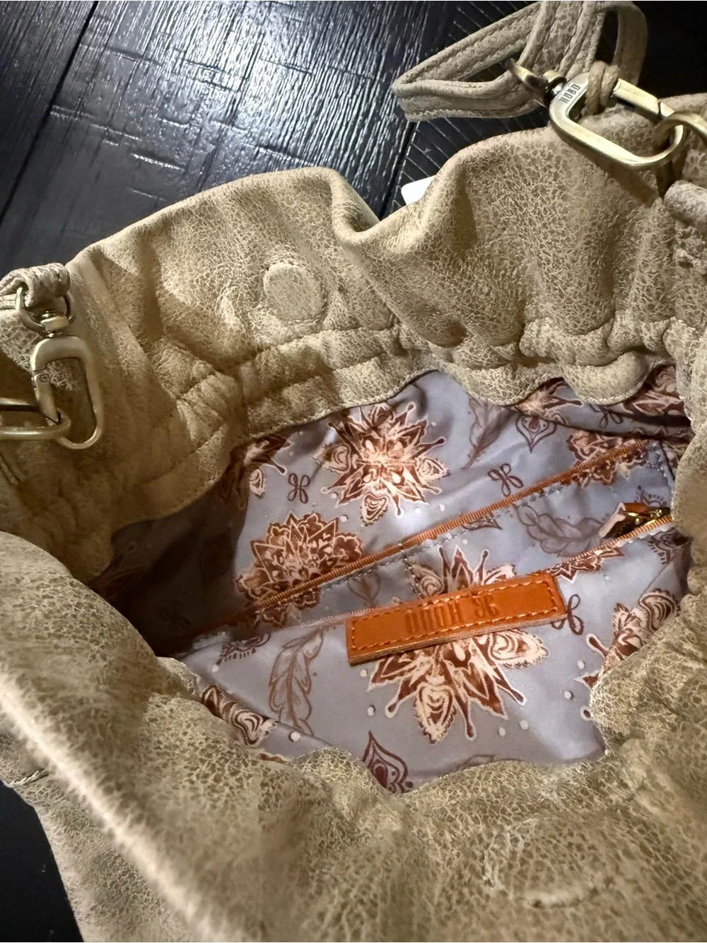 NWT HOBO Prose Leather Crossbody in Brushed Gold